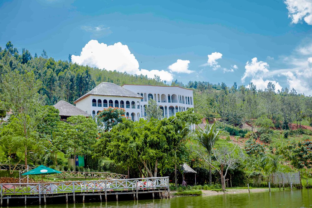 The Kingfisher Beach Hotel